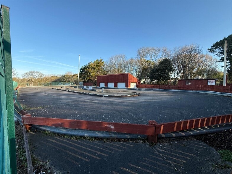 Preston Rd, Weymouth to rent - Other - Image 2 of 9