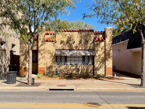 714 Broadway St, Cape Girardeau, MO for rent Building Photo- Image 1 of 15