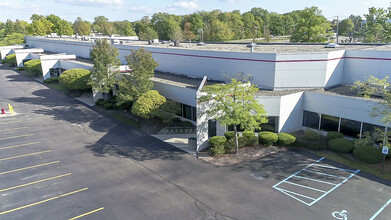 23399 Commerce Dr, Farmington Hills, MI for rent Building Photo- Image 1 of 8