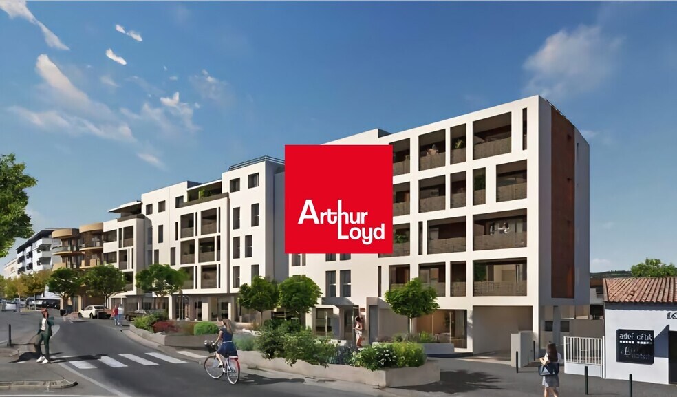 16 Avenue Roger Salengro, Aubagne for sale - Building Photo - Image 1 of 4