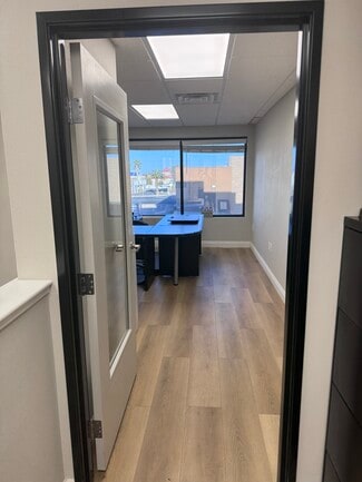 More details for 6015 S Rainbow Blvd, Las Vegas, NV - Co-working to Rent