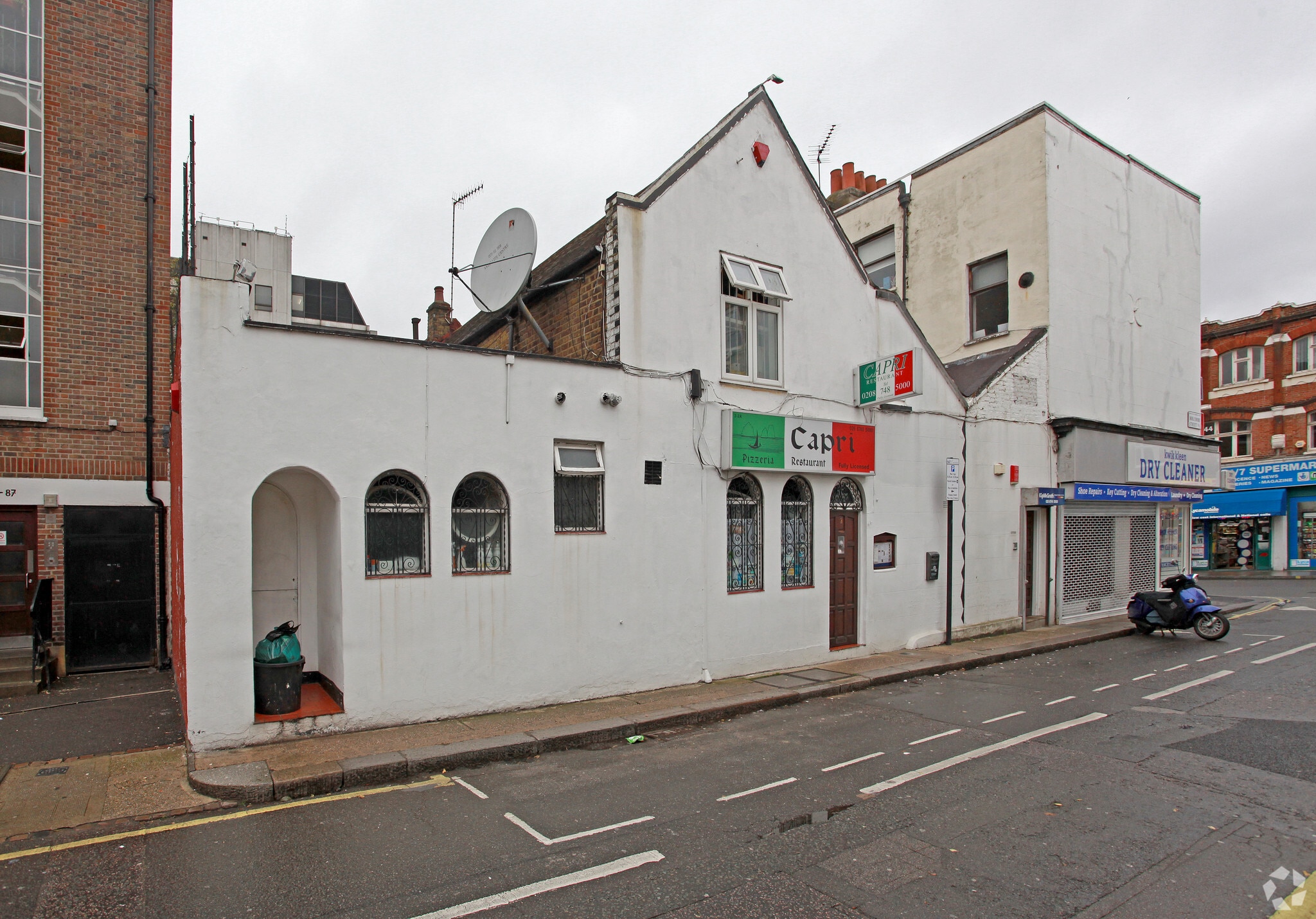 2-2A Holcombe St, London to rent Primary Photo- Image 1 of 3