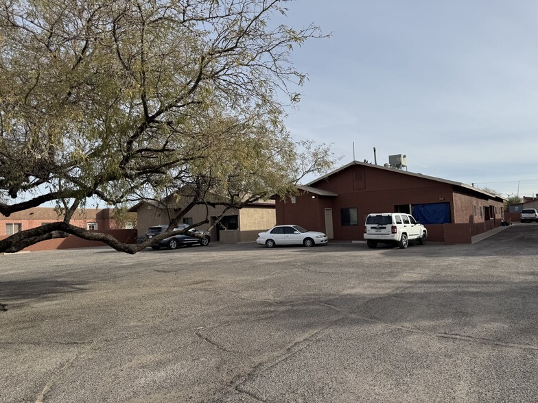 5733-5737 S Morris Blvd, Tucson, AZ for sale - Building Photo - Image 1 of 24