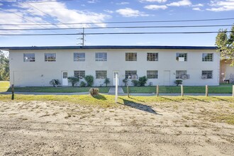 1111 Robeson St, Fayetteville, NC for rent Building Photo- Image 1 of 27