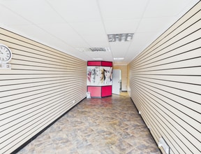 89-97 Easter Rd, Edinburgh to rent Interior Photo- Image 1 of 2