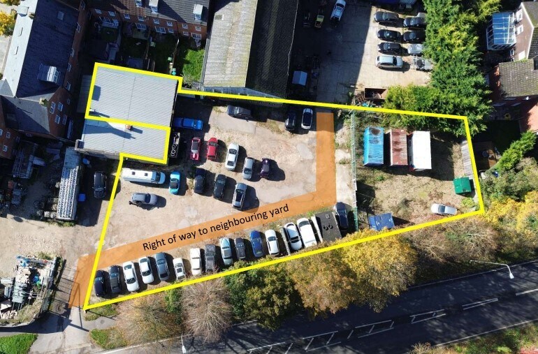 Hicks Rd, Markyate to rent Aerial- Image 1 of 3