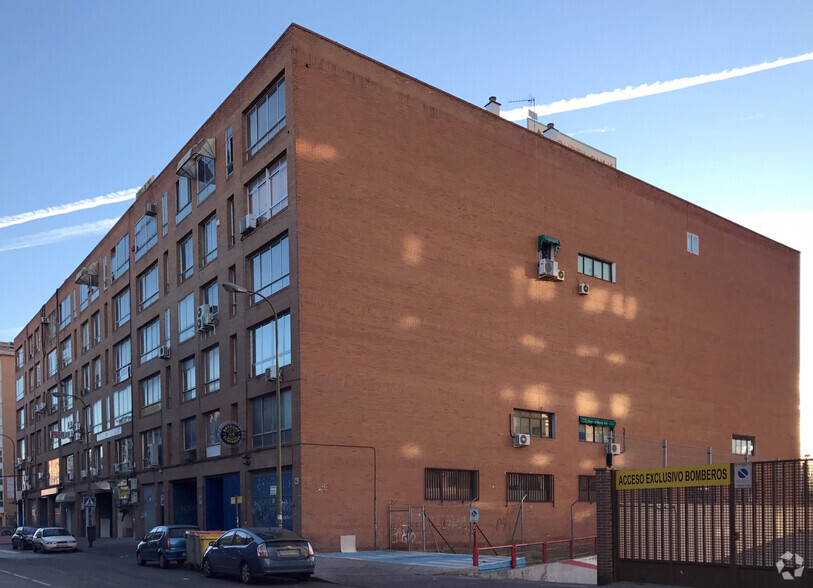 Calle Lenguas, 16-18, Madrid, Madrid for sale - Building Photo - Image 1 of 2