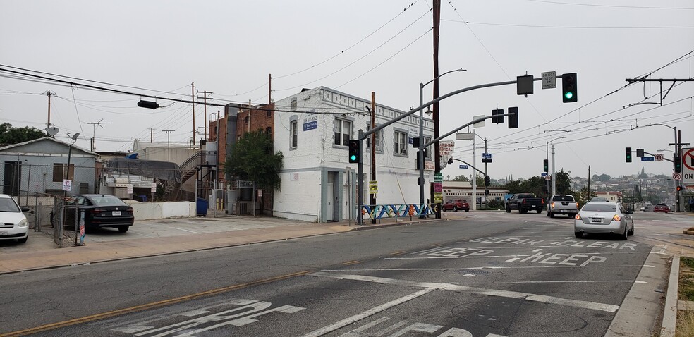 3484 E 1st St, Los Angeles, CA for rent - Building Photo - Image 1 of 3