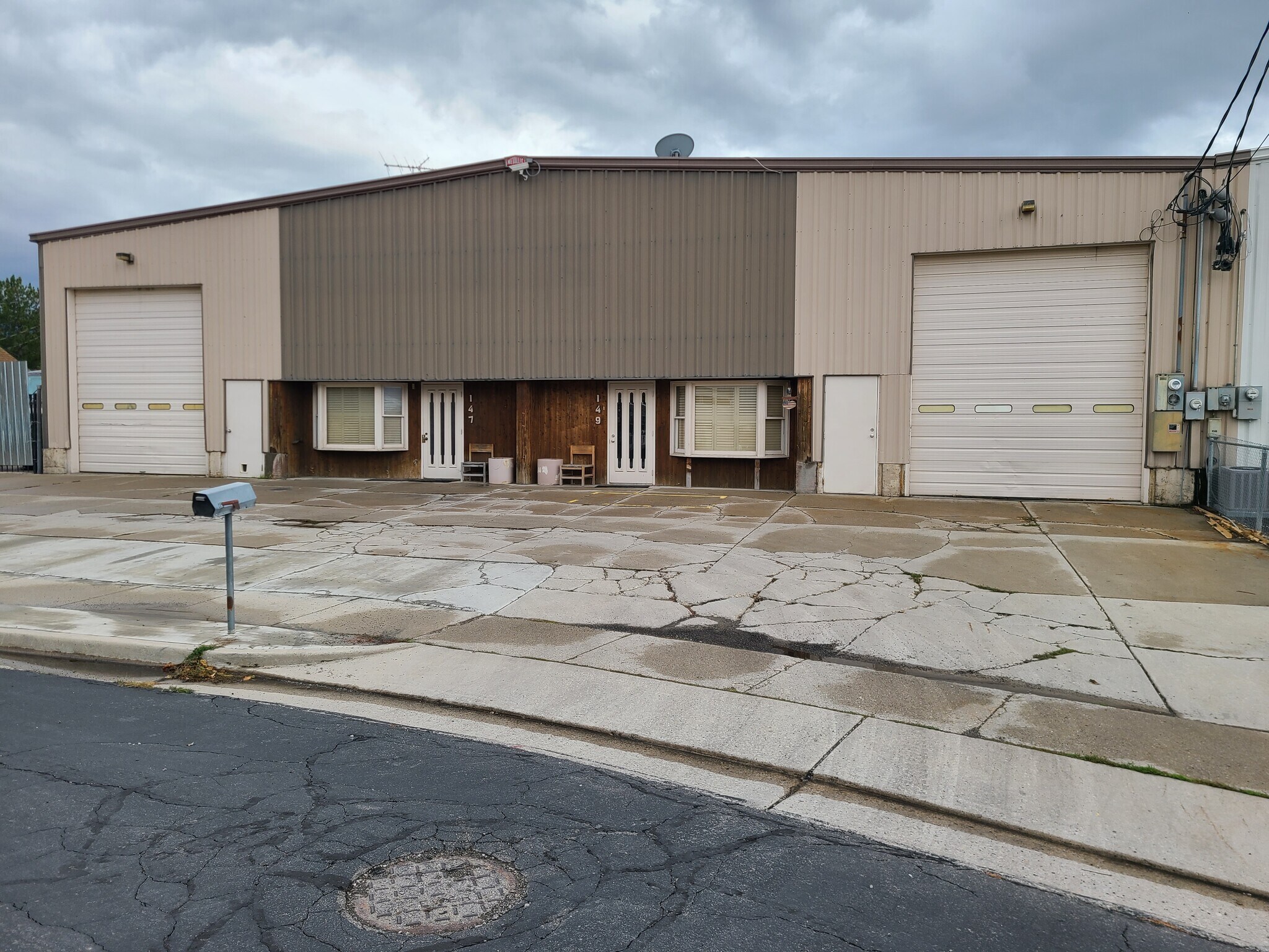 147-151 W Angelo Ave, Salt Lake City, UT for sale Building Photo- Image 1 of 1