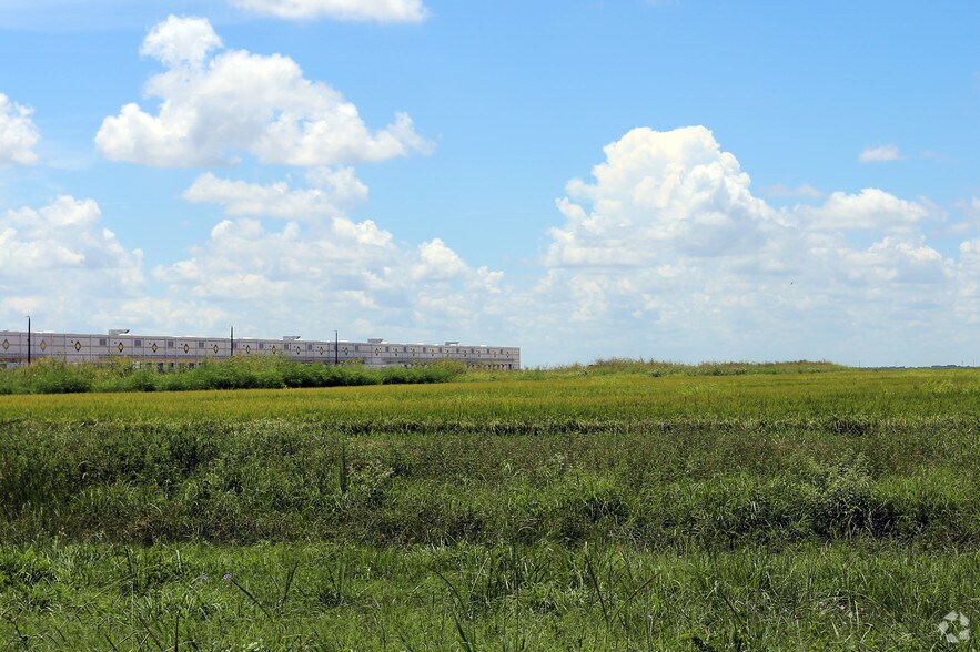 I10 & Woods Rd, Brookshire 77423 UK