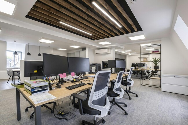 More details for 9-11 The Quadrant, Richmond - Office to Rent