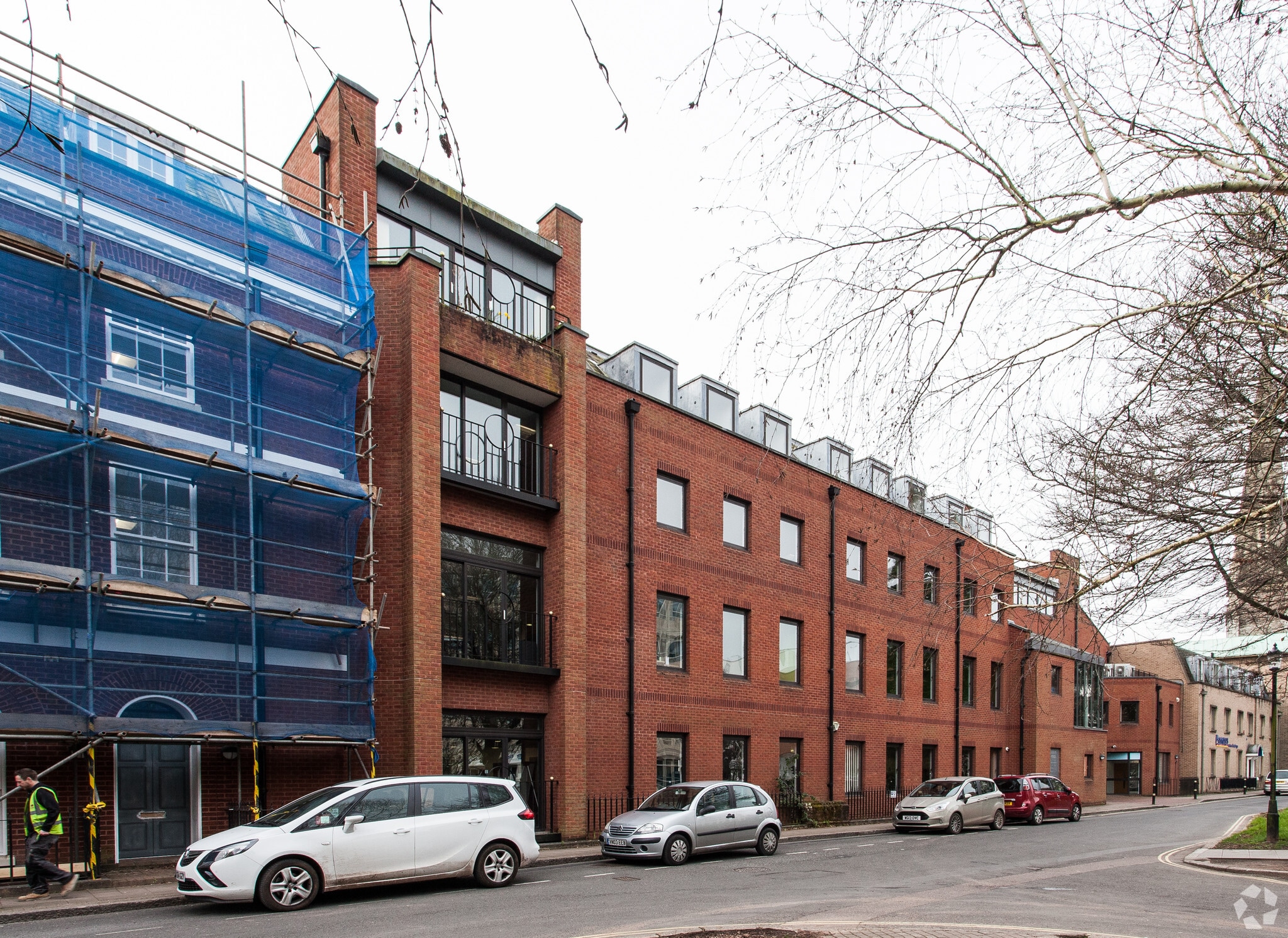 DIX's Field, Exeter to rent Primary Photo- Image 1 of 3