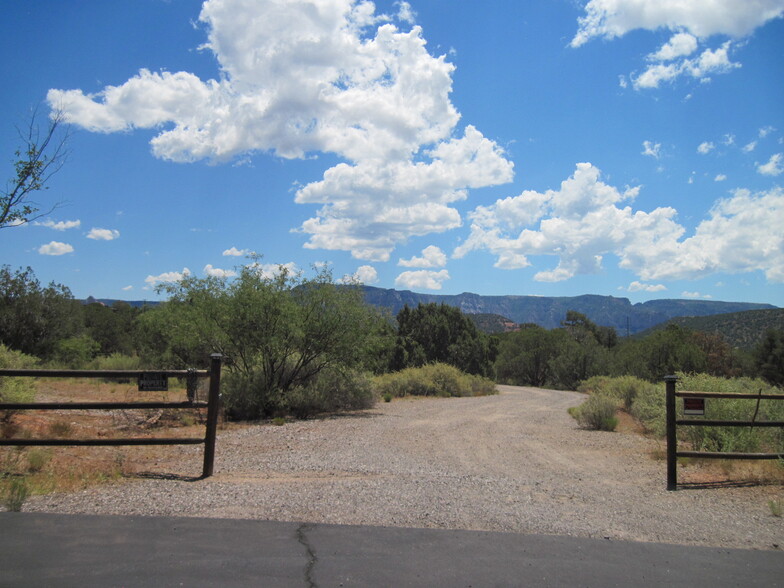 50 Tranquil Ave, Sedona, AZ for sale - Building Photo - Image 3 of 27