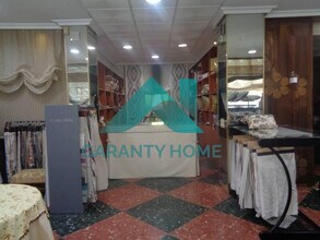Retail in Cáceres, Cáceres to rent Interior Photo- Image 2 of 6
