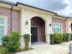 8765 Stockard Dr, Frisco, TX for rent Building Photo- Image 2 of 12