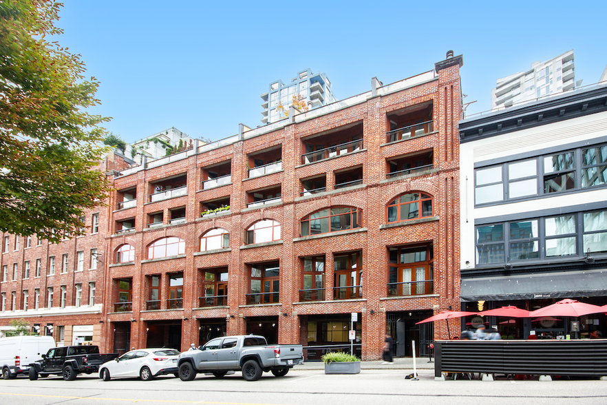 548-554 Beatty St, Vancouver, BC for rent - Building Photo - Image 1 of 7