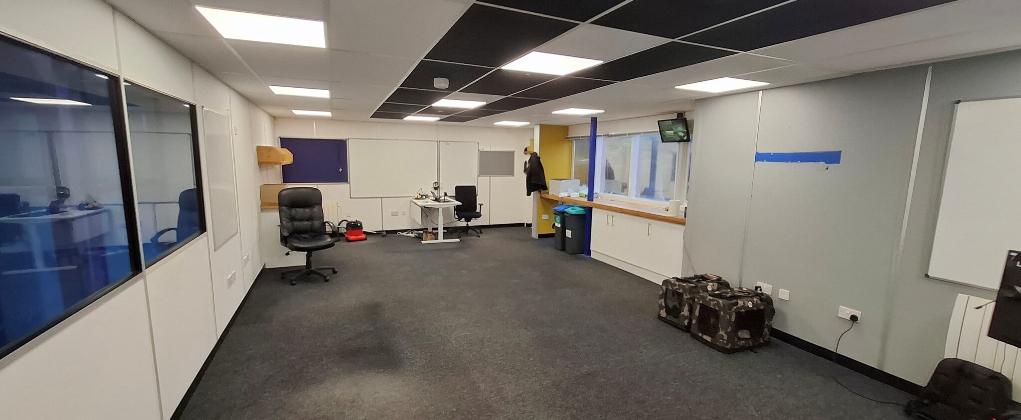 Enterprise Way, Evesham to rent Interior Photo- Image 1 of 4