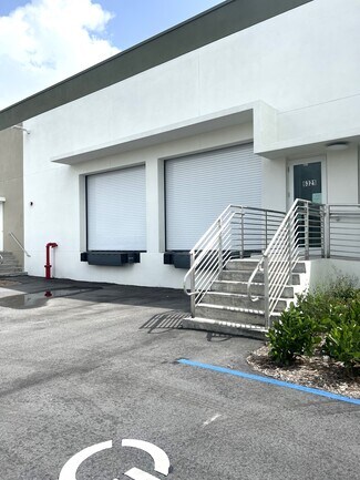 More details for 6321 NW 37th Ave, Miami, FL - Industrial for Rent