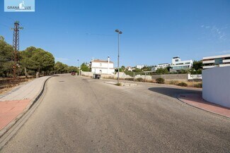 More details for Calle Cúllar Vega, 42, La Zubia - Land for Sale