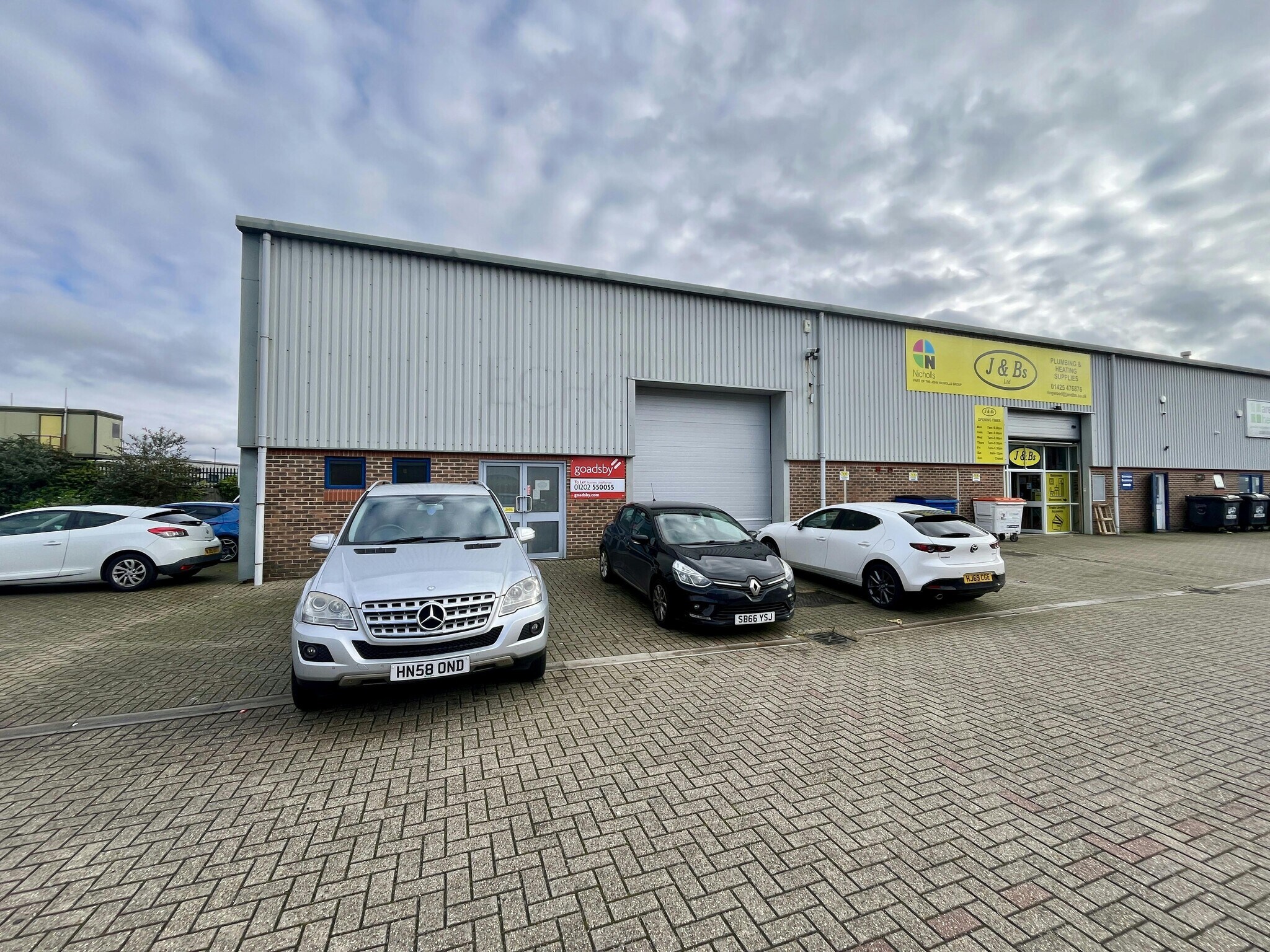 Crow Arch Ln, Ringwood for sale Building Photo- Image 1 of 1