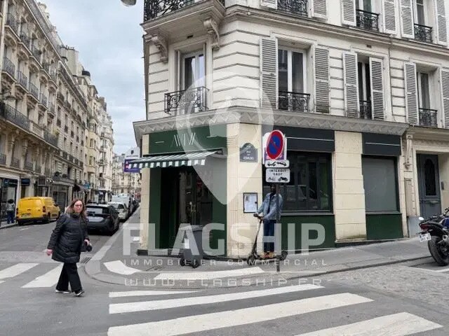 Retail in Paris to rent Building Photo- Image 1 of 10