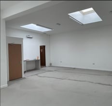 6-10 Alloway St, Ayr to rent Interior Photo- Image 1 of 4