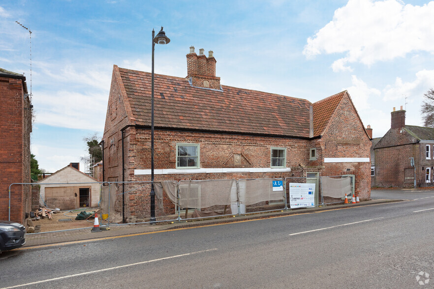 28 High St, Kirton for rent - Building Photo - Image 2 of 2