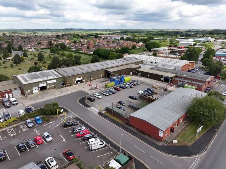 Victoria Rd, Horncastle to rent - Building Photo - Image 3 of 10