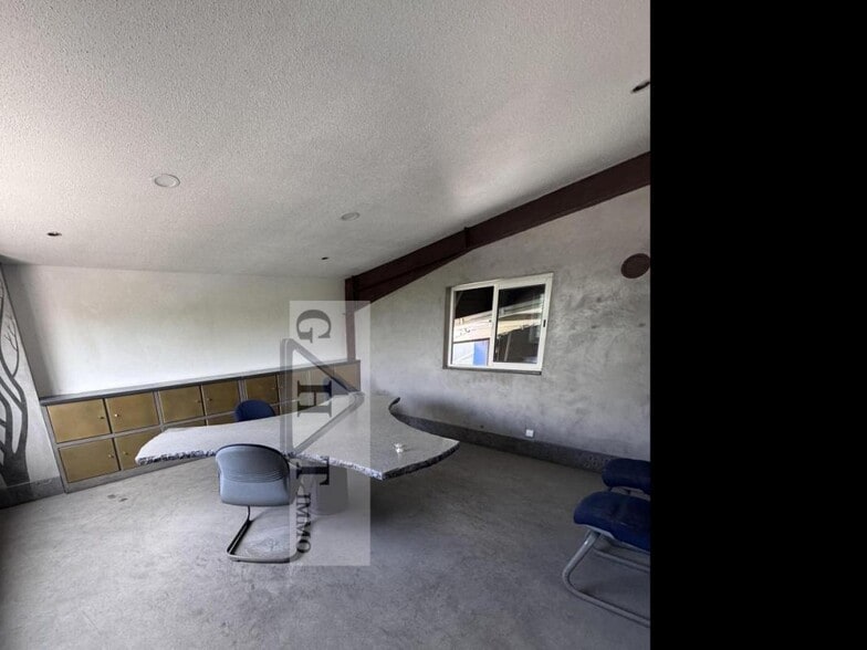 Office in Saint-Soupplets to rent - Interior Photo - Image 3 of 13