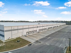 562 Omni Industrial Blvd, Summerville, SC to rent Building Photo- Image 2 of 17