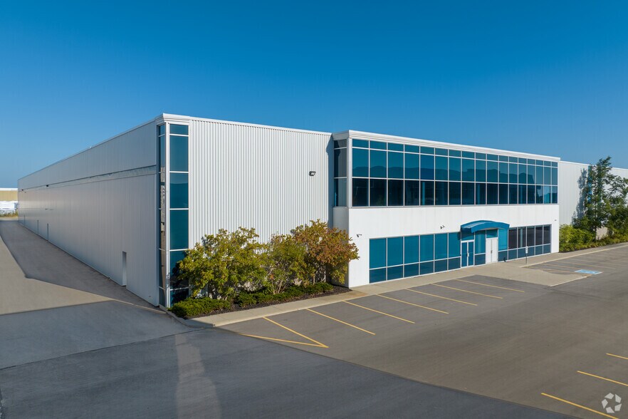 90 Whybank Dr, Brampton, ON L7A 0N7 Industrial for Lease UK