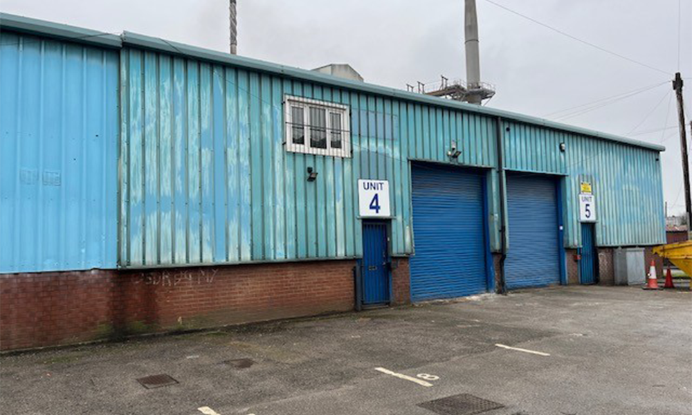 Fernley Green Rd, Knottingley to rent Primary Photo- Image 1 of 12