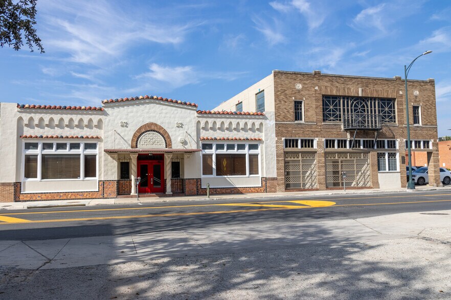 500 N Main Ave, San Antonio, TX for rent - Building Photo - Image 1 of 32