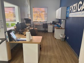 18070 S Tamiami Trl, Fort Myers, FL to rent Interior Photo- Image 2 of 11