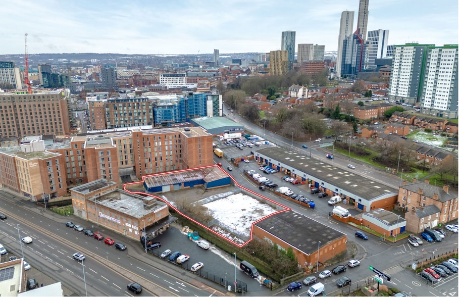 15 Sheepscar Grove, Leeds for sale - Building Photo - Image 2 of 2