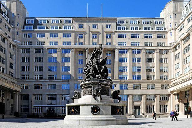 Exchange Flags, Liverpool to rent - Building Photo - Image 3 of 3