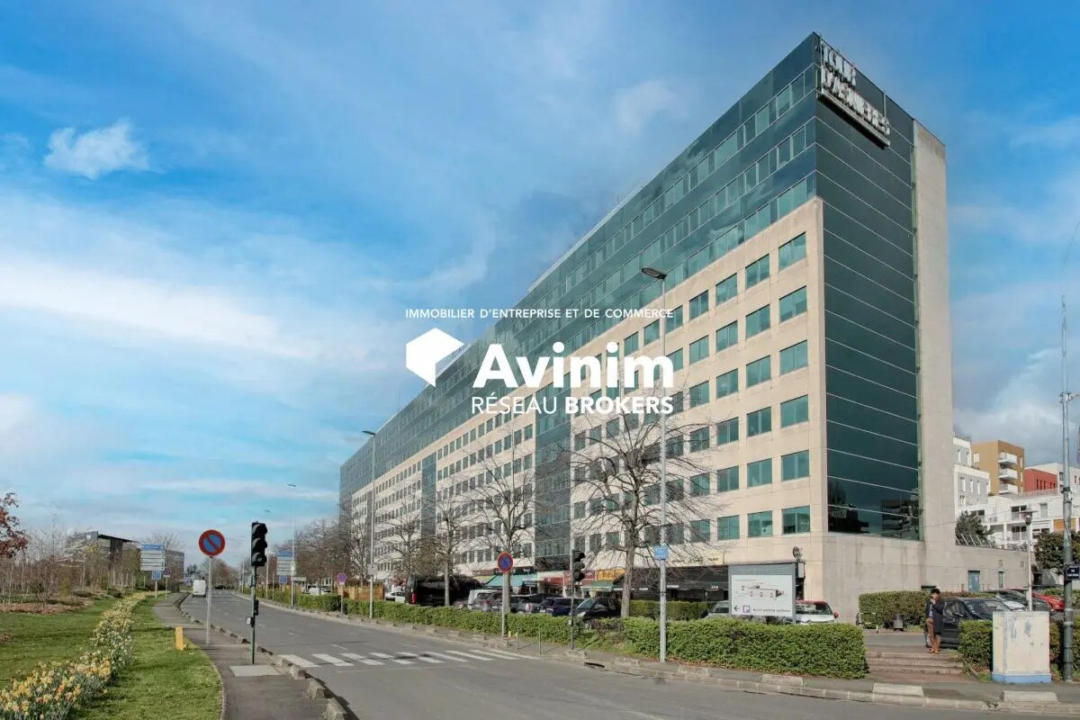 Office in Asnières-sur-Seine for sale Building Photo- Image 1 of 12