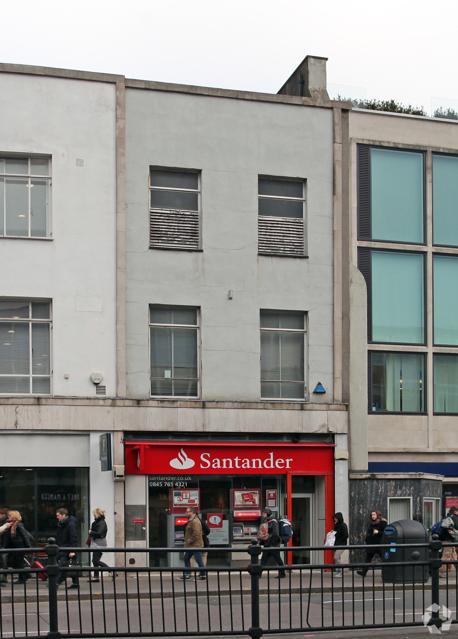 88 Notting Hill Gate, London for sale Building Photo- Image 1 of 1