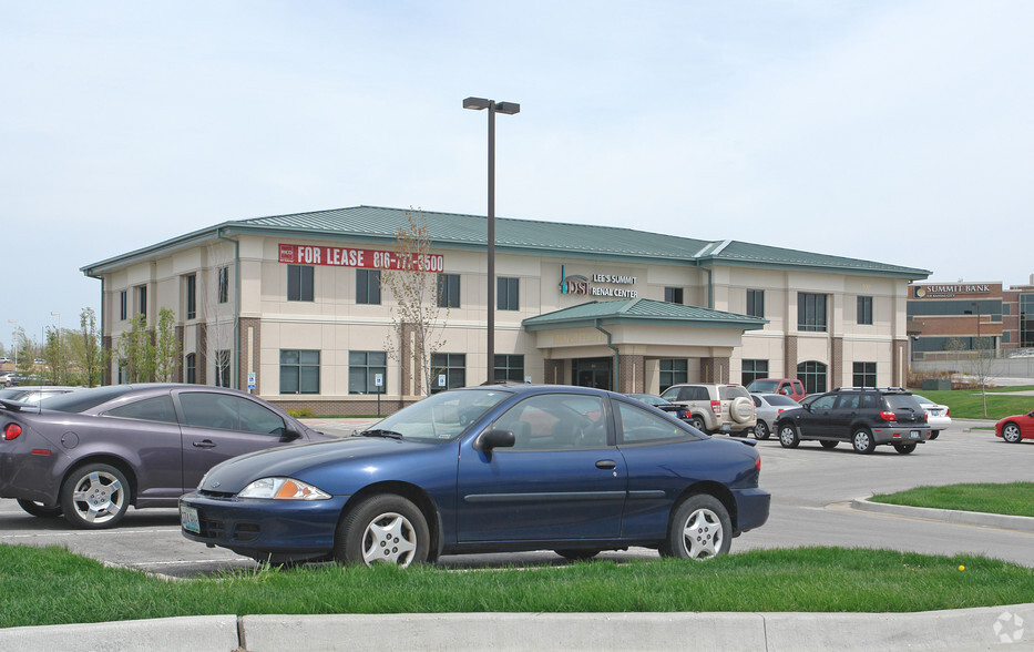 100 NE Missouri Rd, Lees Summit, MO for rent - Building Photo - Image 3 of 5