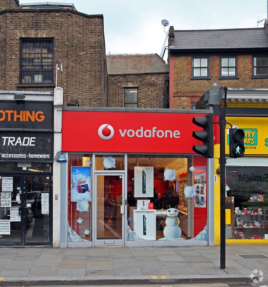 54 Notting Hill Gate, London for sale - Primary Photo - Image 1 of 1