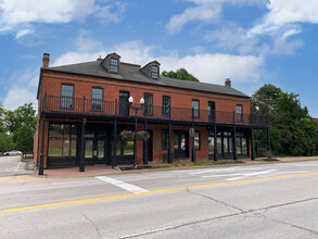 108 S Main St, O'Fallon, MO for sale Primary Photo- Image 1 of 1