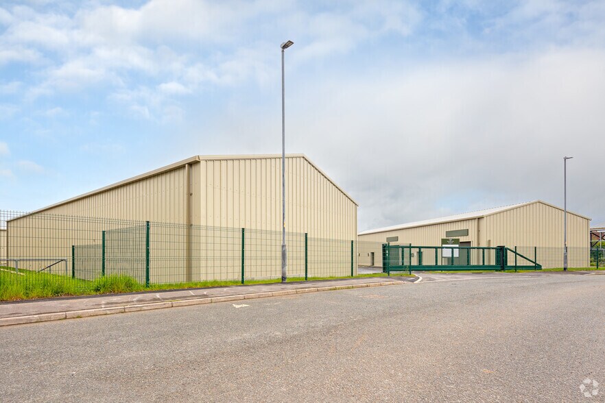 Wharton Place, Gainsborough to rent - Building Photo - Image 3 of 3