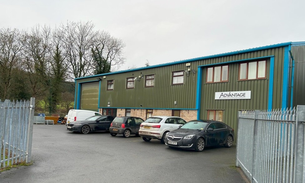 13-14 Presteigne Industrial Estate, Presteigne for rent - Primary Photo - Image 1 of 1