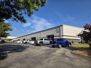 117 JetPlex Cir, Madison, AL for rent Building Photo- Image 1 of 6