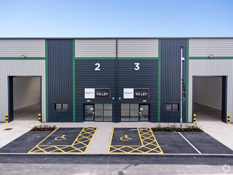 Birch Wood Dr, Peterlee to rent - Building Photo - Image 3 of 29