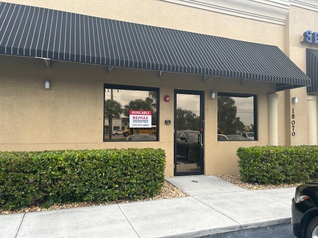 18070 S Tamiami Trl, Fort Myers, FL to rent Building Photo- Image 1 of 5