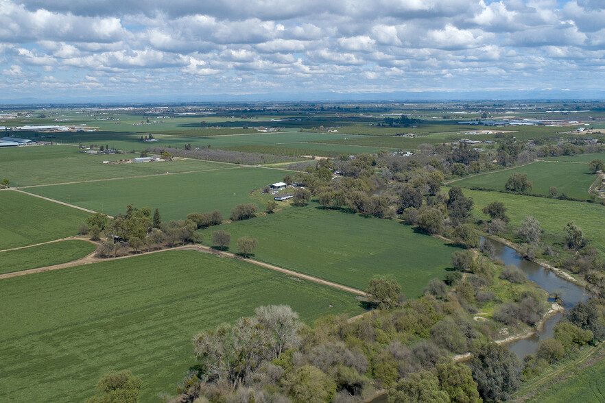 22001 Riverside Ave, Hilmar, CA for sale - Primary Photo - Image 1 of 1