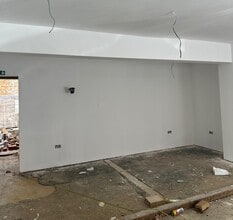 1 Brereton Rd, Bedford to rent Interior Photo- Image 2 of 2