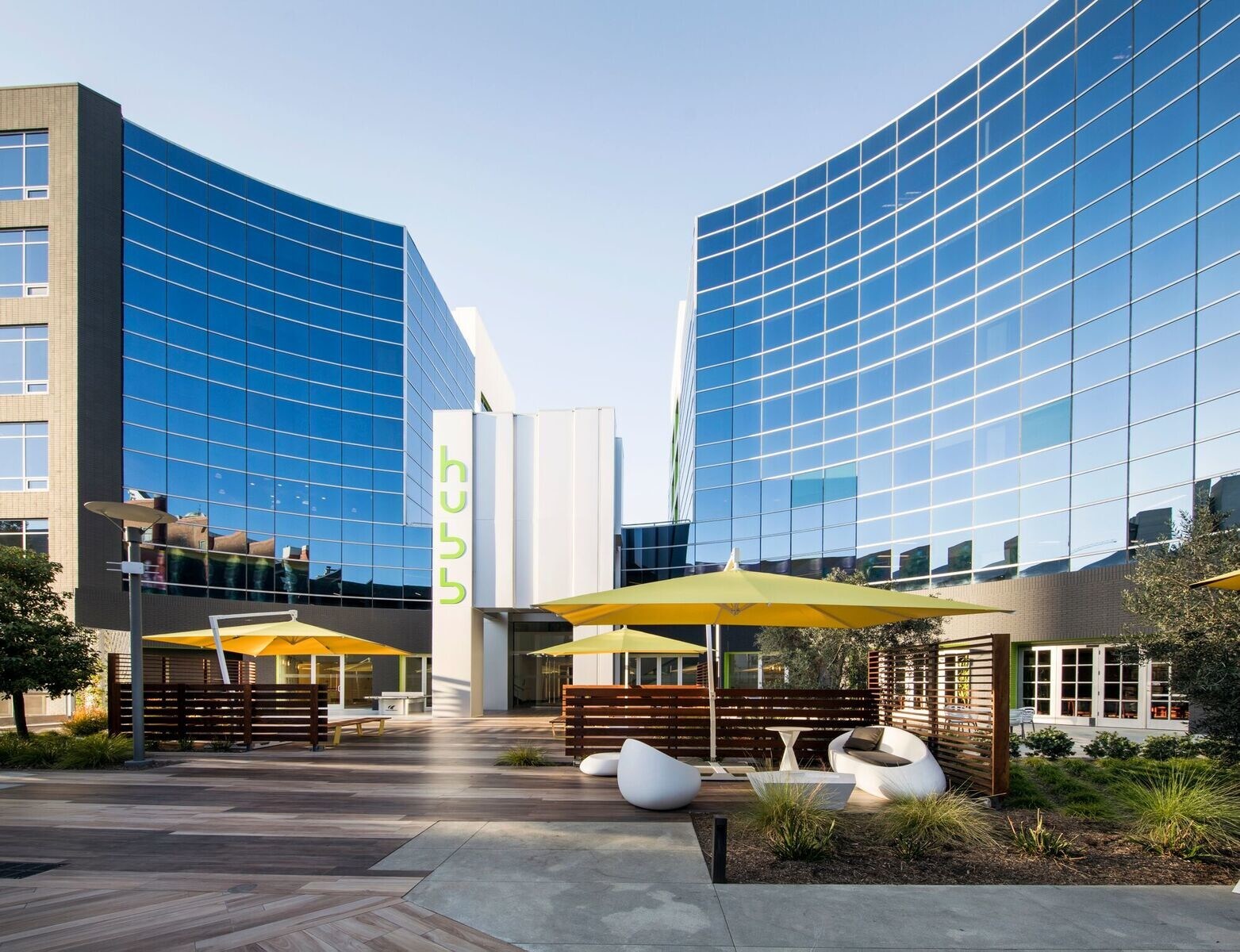 100 W Broadway, Long Beach, CA to rent Building Photo- Image 1 of 24