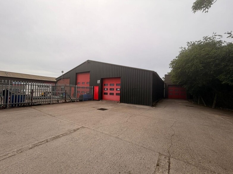 Silver St, Besthorpe to rent - Building Photo - Image 1 of 3